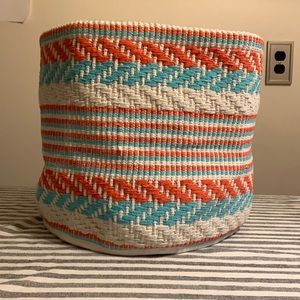 Woven cloth basket